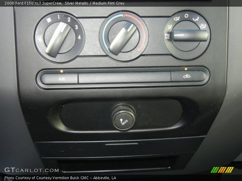 Silver Metallic / Medium Flint Grey 2008 Ford F150 XLT SuperCrew