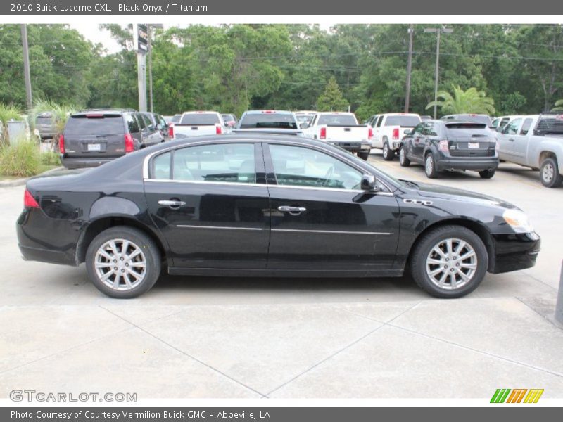 Black Onyx / Titanium 2010 Buick Lucerne CXL