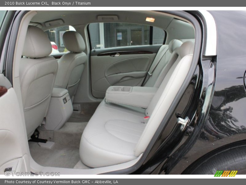 Black Onyx / Titanium 2010 Buick Lucerne CXL
