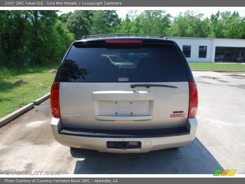 Gold Mist Metallic / Cocoa/Light Cashmere 2007 GMC Yukon SLE
