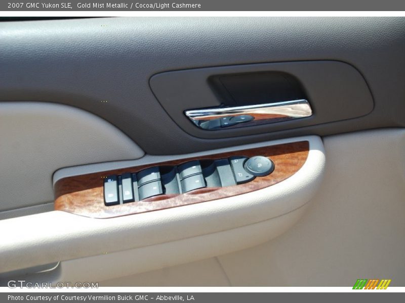 Gold Mist Metallic / Cocoa/Light Cashmere 2007 GMC Yukon SLE