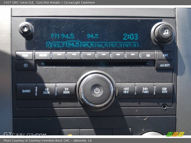 Gold Mist Metallic / Cocoa/Light Cashmere 2007 GMC Yukon SLE