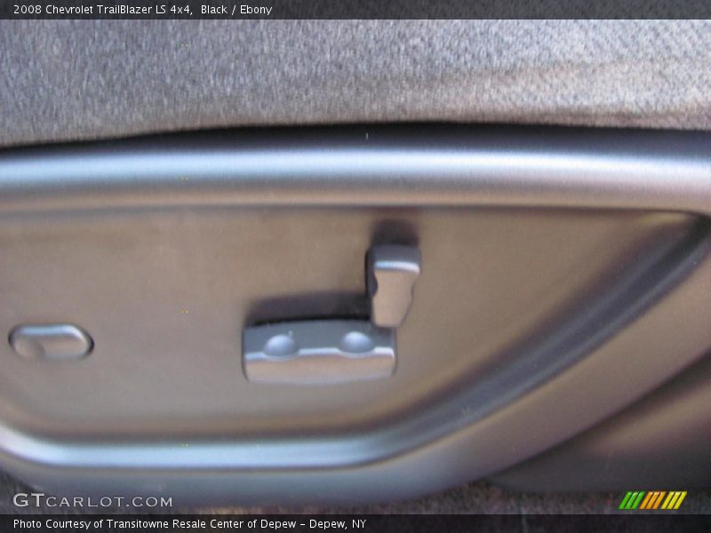 Black / Ebony 2008 Chevrolet TrailBlazer LS 4x4
