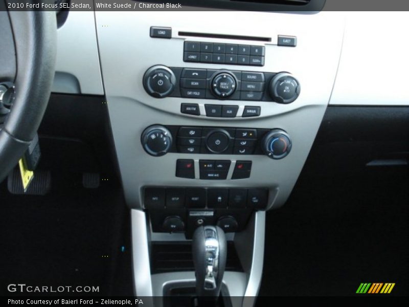 White Suede / Charcoal Black 2010 Ford Focus SEL Sedan