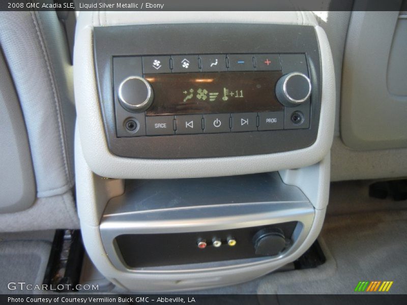 Liquid Silver Metallic / Ebony 2008 GMC Acadia SLE