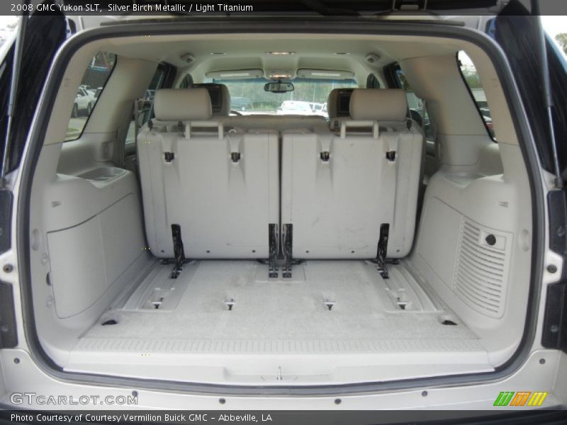  2008 Yukon SLT Trunk