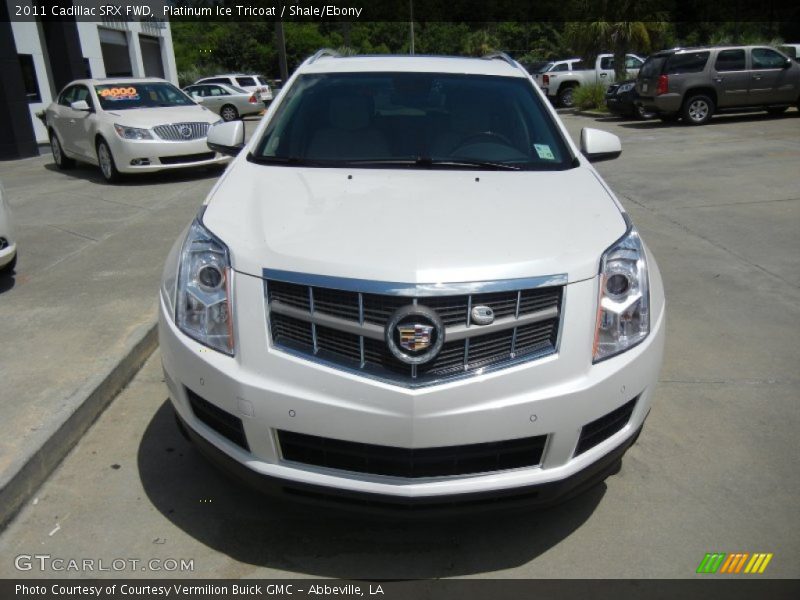 Platinum Ice Tricoat / Shale/Ebony 2011 Cadillac SRX FWD