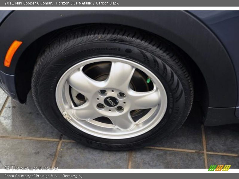 Horizon Blue Metallic / Carbon Black 2011 Mini Cooper Clubman