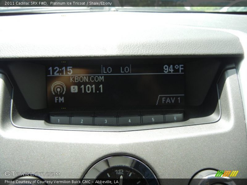 Platinum Ice Tricoat / Shale/Ebony 2011 Cadillac SRX FWD