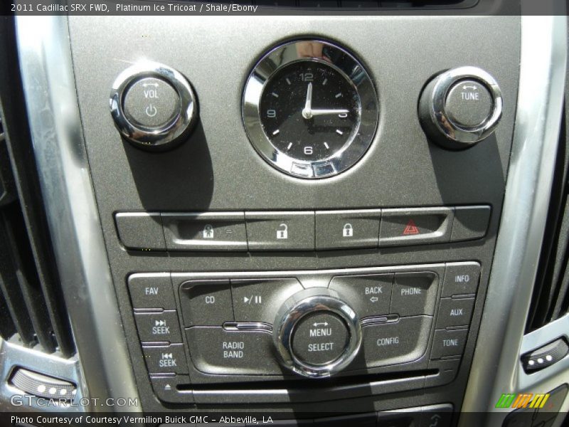Platinum Ice Tricoat / Shale/Ebony 2011 Cadillac SRX FWD