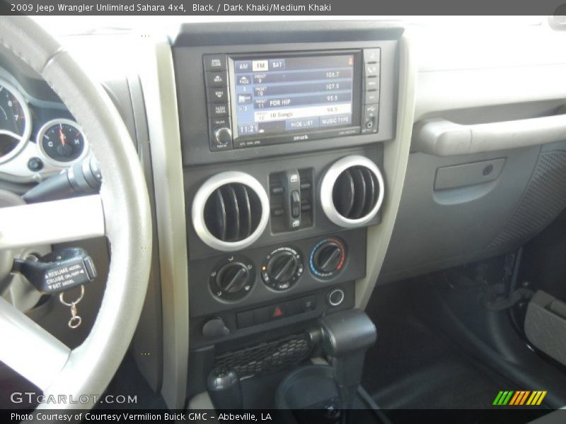 Black / Dark Khaki/Medium Khaki 2009 Jeep Wrangler Unlimited Sahara 4x4