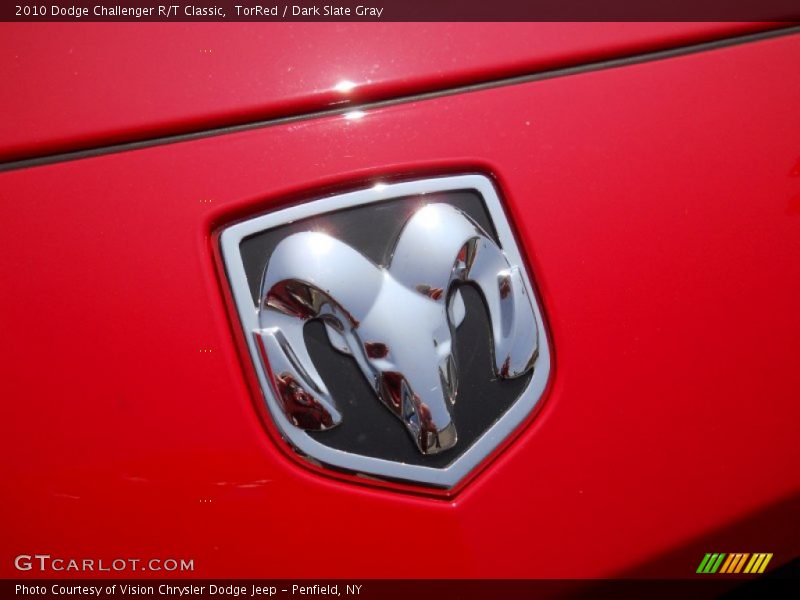 TorRed / Dark Slate Gray 2010 Dodge Challenger R/T Classic