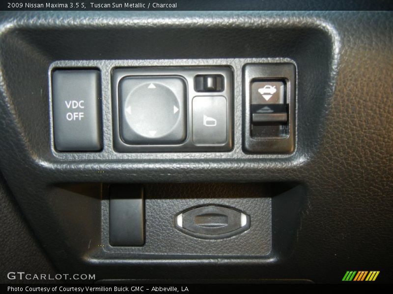 Tuscan Sun Metallic / Charcoal 2009 Nissan Maxima 3.5 S