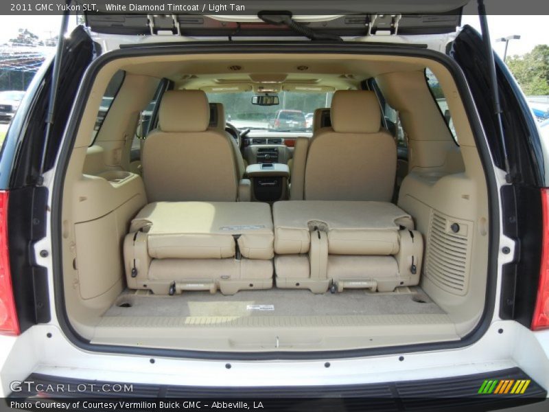 White Diamond Tintcoat / Light Tan 2011 GMC Yukon SLT