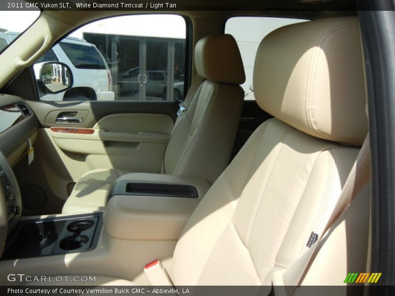 White Diamond Tintcoat / Light Tan 2011 GMC Yukon SLT