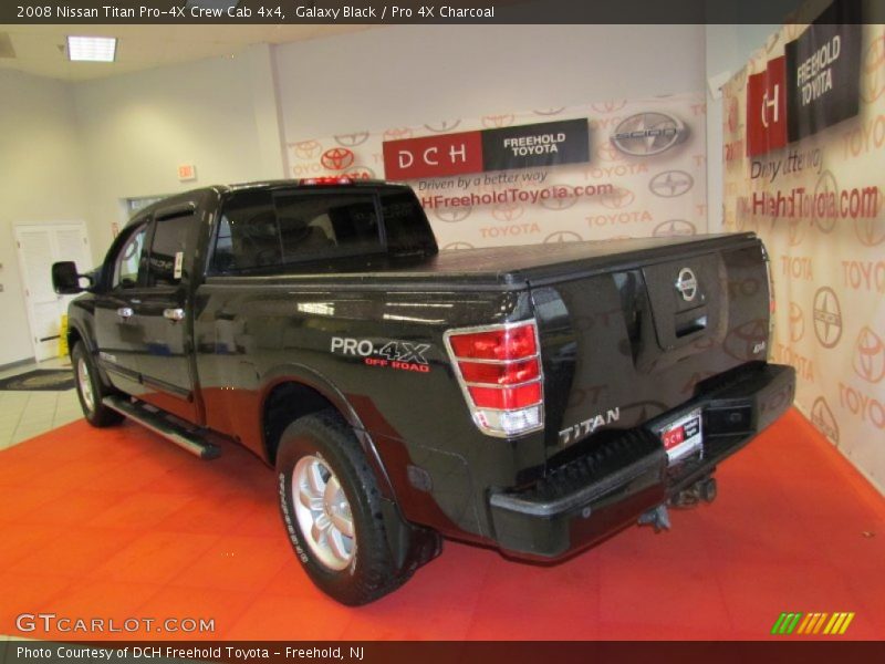 Galaxy Black / Pro 4X Charcoal 2008 Nissan Titan Pro-4X Crew Cab 4x4