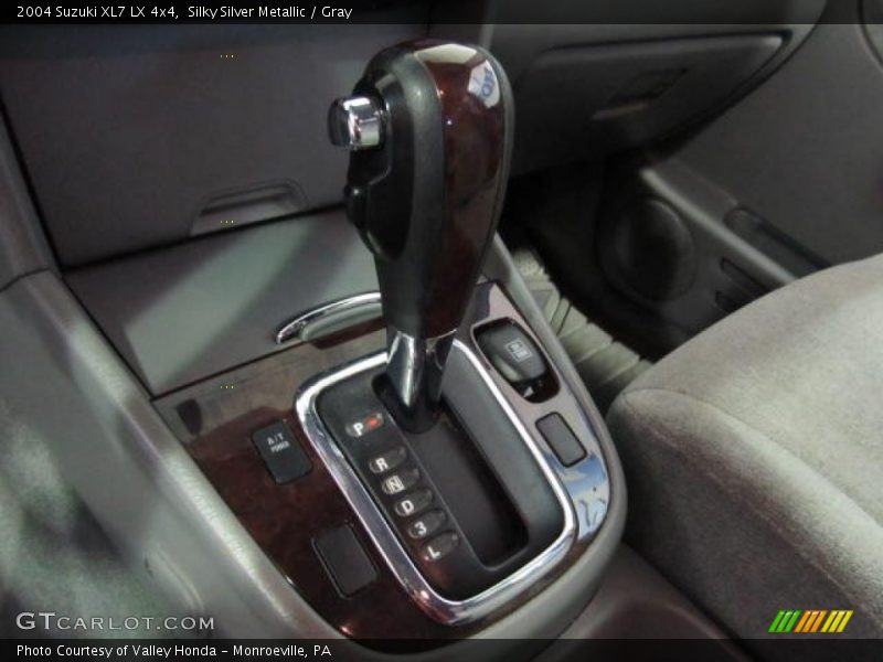 Silky Silver Metallic / Gray 2004 Suzuki XL7 LX 4x4
