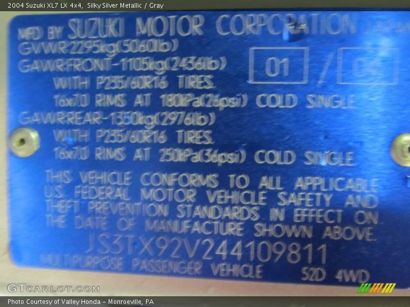 Silky Silver Metallic / Gray 2004 Suzuki XL7 LX 4x4
