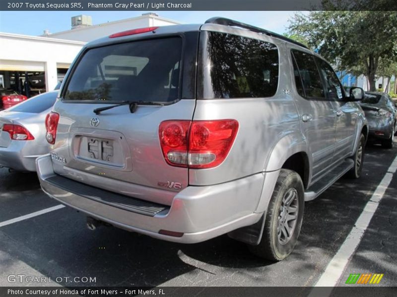 Phantom Gray Pearl / Light Charcoal 2007 Toyota Sequoia SR5