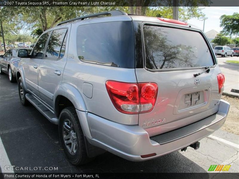 Phantom Gray Pearl / Light Charcoal 2007 Toyota Sequoia SR5