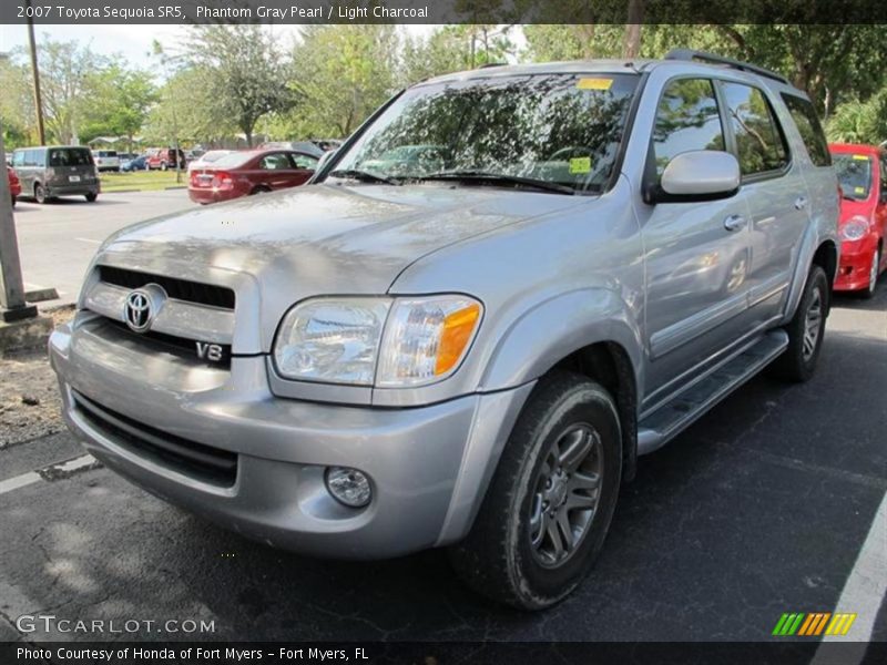Phantom Gray Pearl / Light Charcoal 2007 Toyota Sequoia SR5