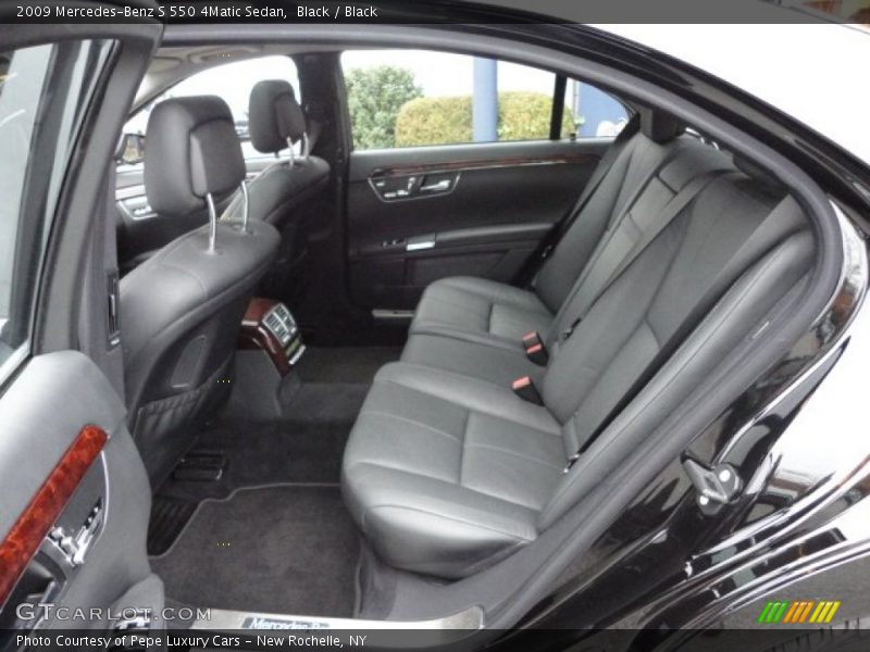 Black / Black 2009 Mercedes-Benz S 550 4Matic Sedan