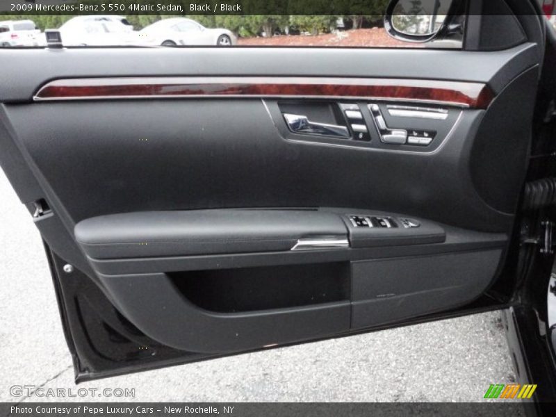Black / Black 2009 Mercedes-Benz S 550 4Matic Sedan