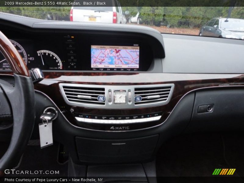 Black / Black 2009 Mercedes-Benz S 550 4Matic Sedan