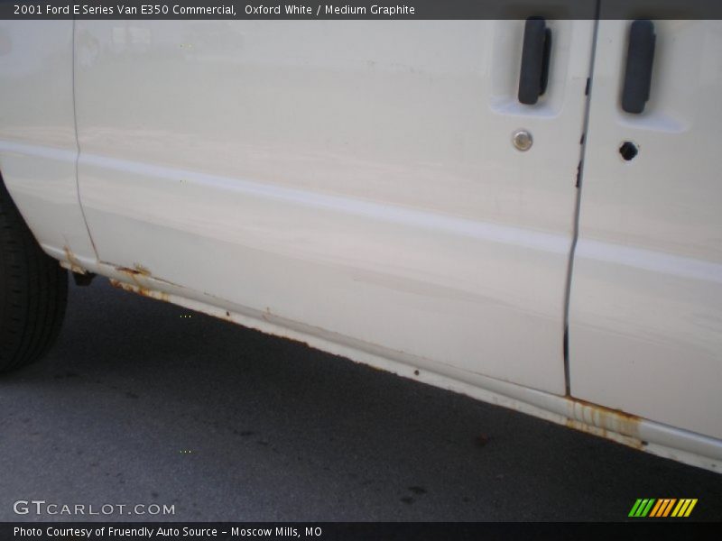 Oxford White / Medium Graphite 2001 Ford E Series Van E350 Commercial