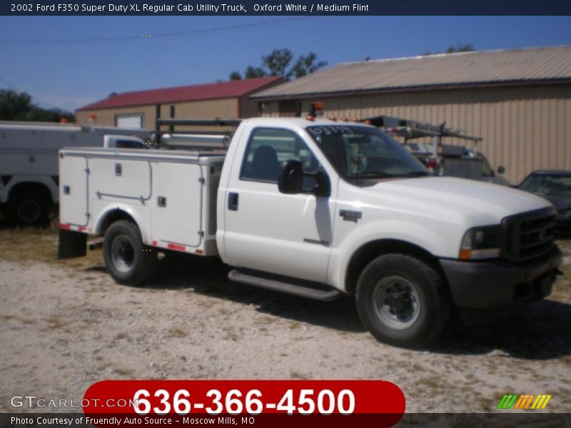 Oxford White / Medium Flint 2002 Ford F350 Super Duty XL Regular Cab Utility Truck