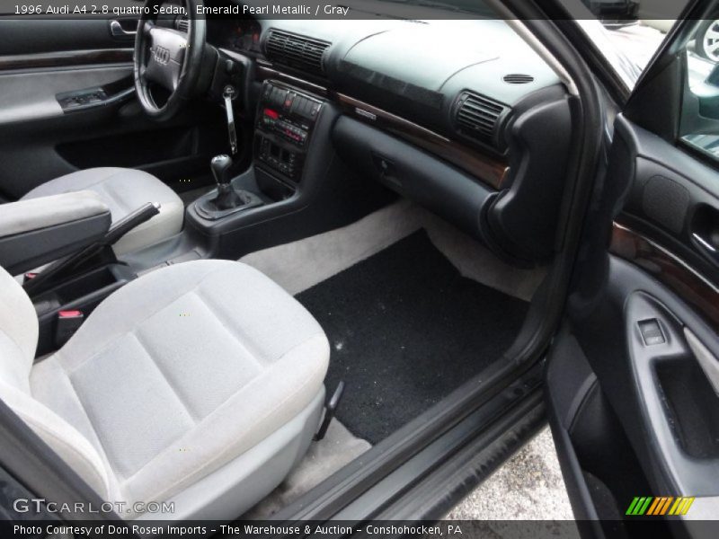 Emerald Pearl Metallic / Gray 1996 Audi A4 2.8 quattro Sedan