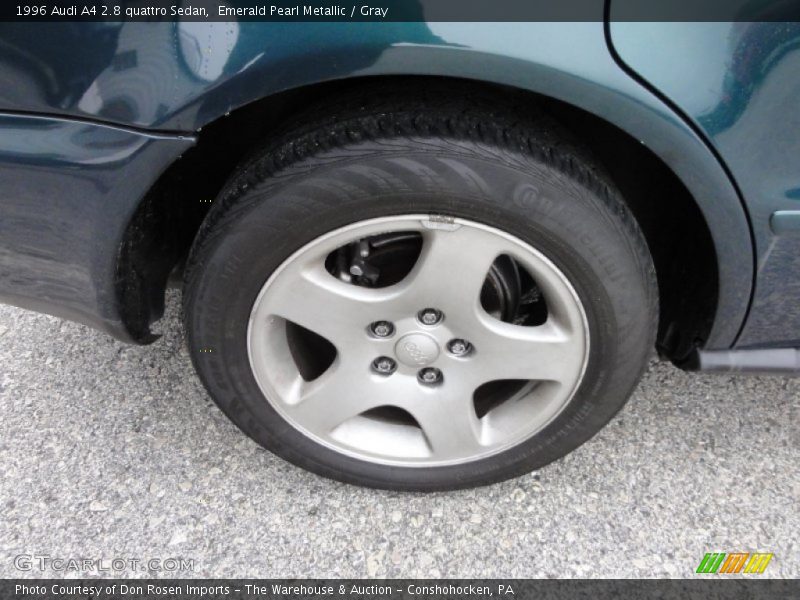  1996 A4 2.8 quattro Sedan Wheel