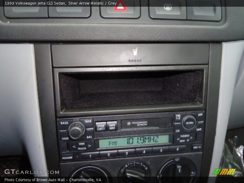 Silver Arrow Metallic / Grey 1999 Volkswagen Jetta GLS Sedan