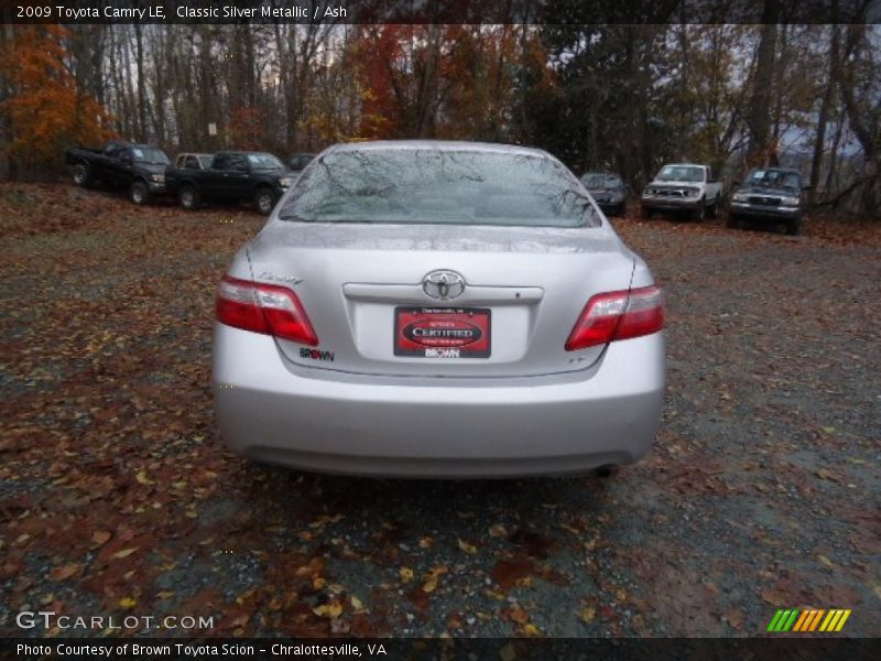 Classic Silver Metallic / Ash 2009 Toyota Camry LE