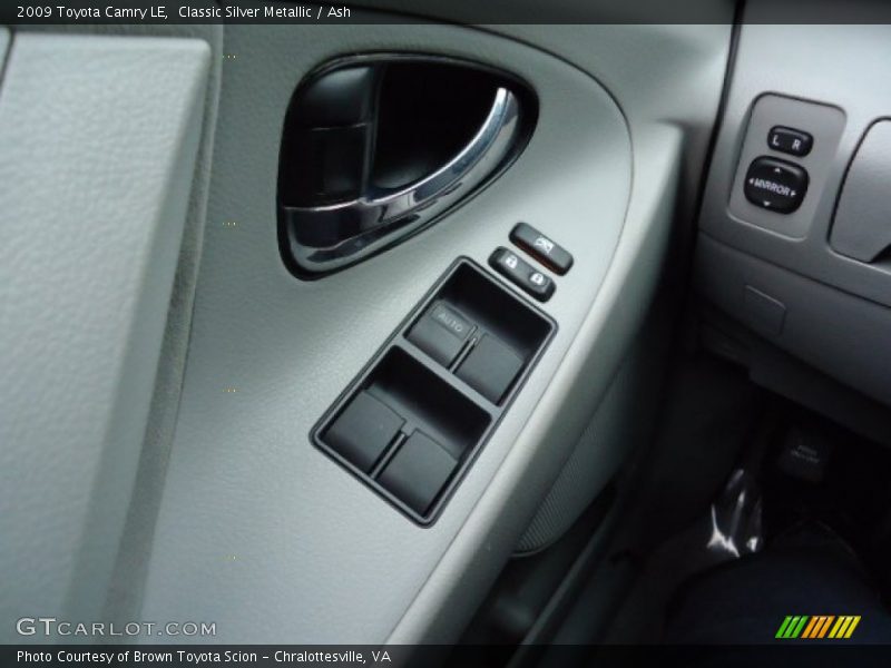 Classic Silver Metallic / Ash 2009 Toyota Camry LE