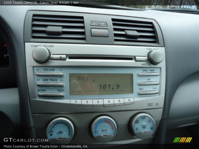 Classic Silver Metallic / Ash 2009 Toyota Camry LE