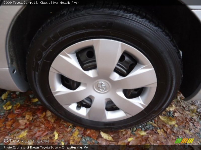 Classic Silver Metallic / Ash 2009 Toyota Camry LE