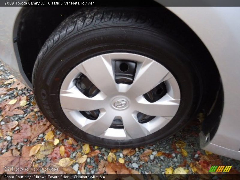 Classic Silver Metallic / Ash 2009 Toyota Camry LE