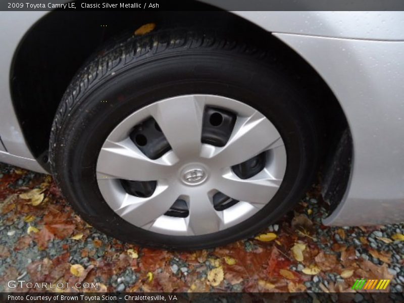 Classic Silver Metallic / Ash 2009 Toyota Camry LE