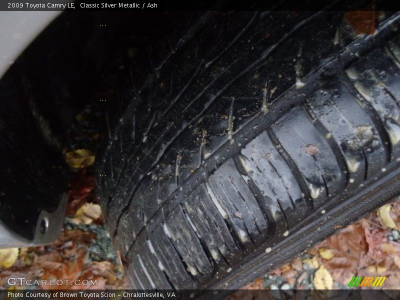 Classic Silver Metallic / Ash 2009 Toyota Camry LE