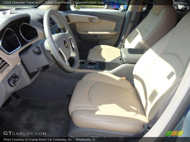 Cyber Gray Metallic / Cashmere/Dark Gray 2009 Chevrolet Traverse LT