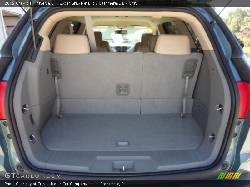 Cyber Gray Metallic / Cashmere/Dark Gray 2009 Chevrolet Traverse LT