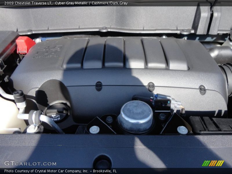 Cyber Gray Metallic / Cashmere/Dark Gray 2009 Chevrolet Traverse LT