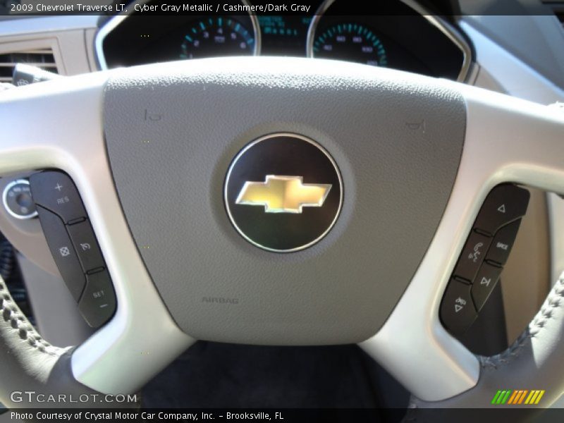 Cyber Gray Metallic / Cashmere/Dark Gray 2009 Chevrolet Traverse LT