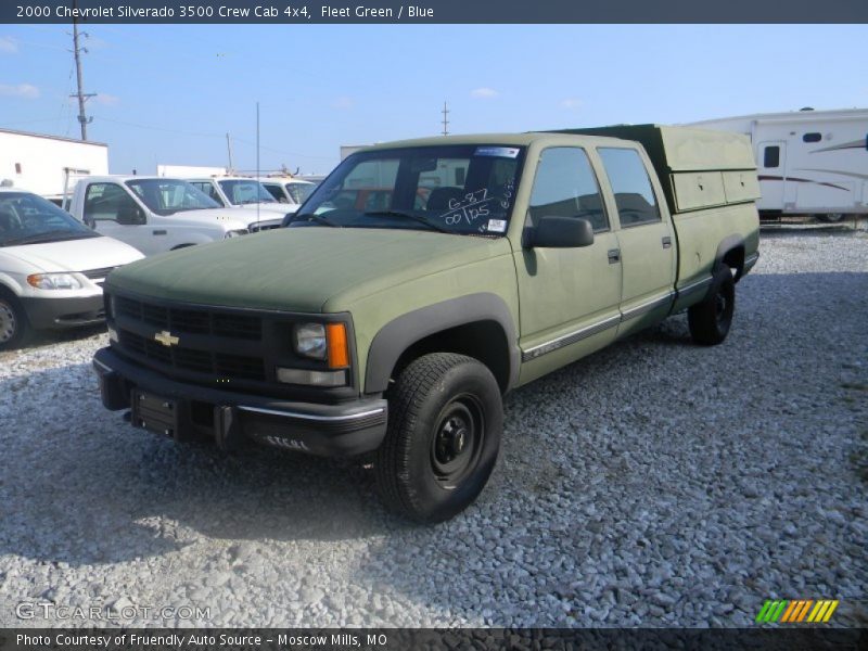 Front 3/4 View of 2000 Silverado 3500 Crew Cab 4x4