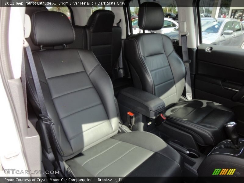  2011 Patriot Latitude X Dark Slate Gray Interior