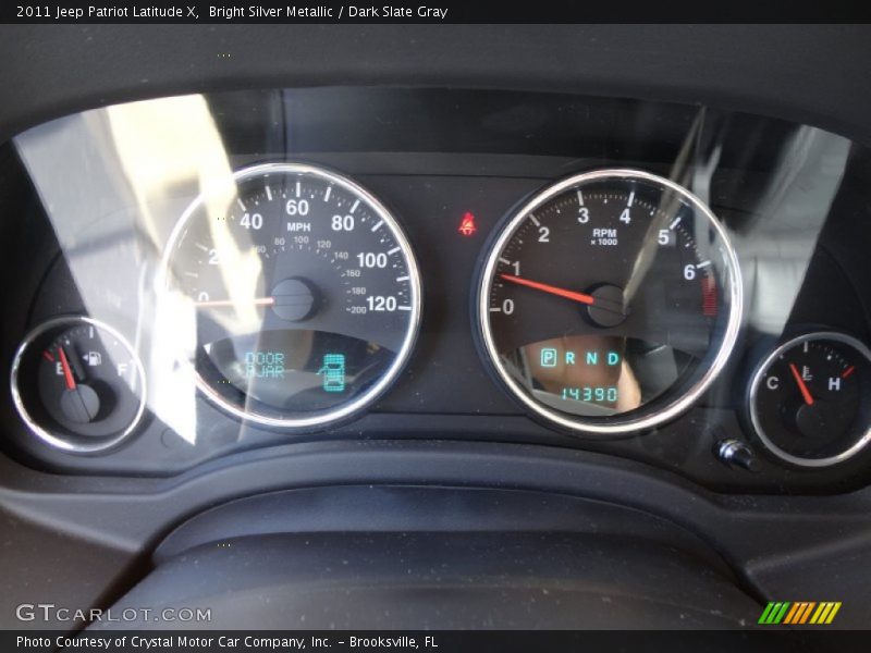 Bright Silver Metallic / Dark Slate Gray 2011 Jeep Patriot Latitude X