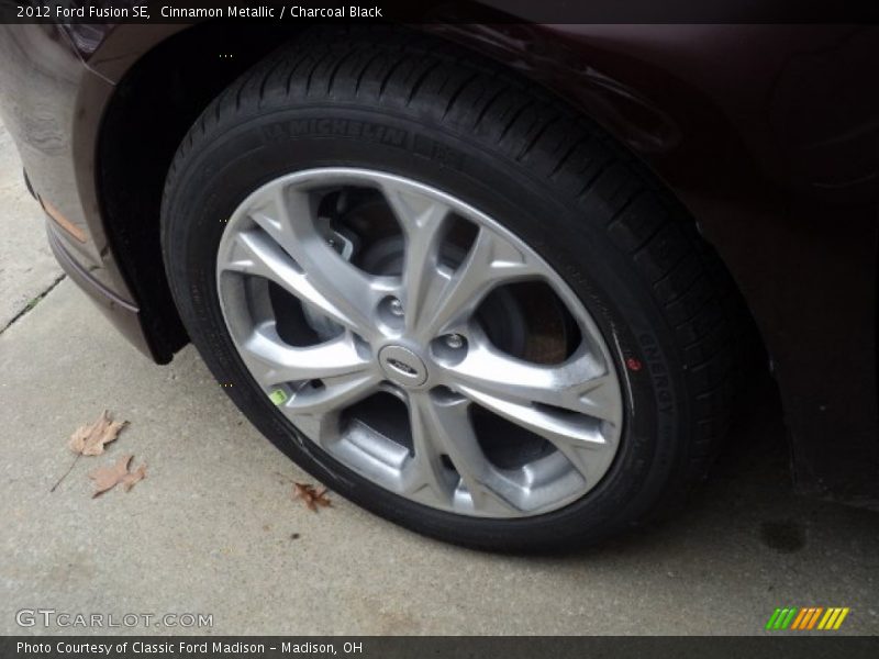Cinnamon Metallic / Charcoal Black 2012 Ford Fusion SE