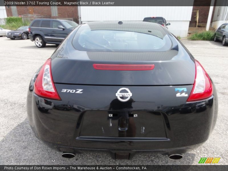 Magnetic Black / Black Leather 2009 Nissan 370Z Touring Coupe