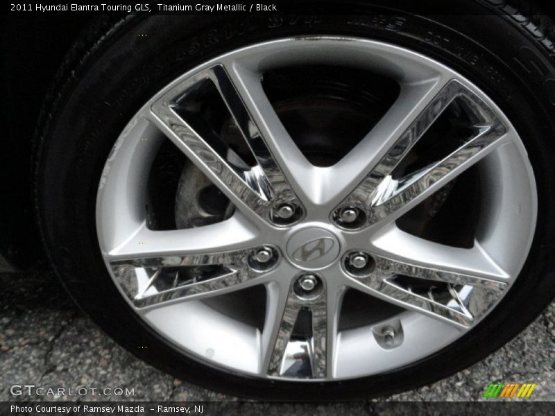 Titanium Gray Metallic / Black 2011 Hyundai Elantra Touring GLS